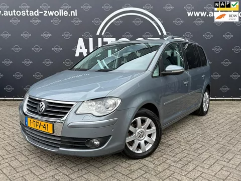 Volkswagen Touran 1.4 TSI Highline Automaat / APK / NAP / Cruis Control / Elck. Ramen