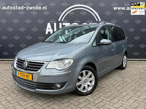 Volkswagen Touran 1.4 TSI Highline Automaat / APK / NAP / Cruis Control / Elck. Ramen