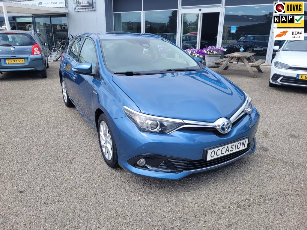 Toyota Auris 1.8 Hybrid Executive AUTOMAAT