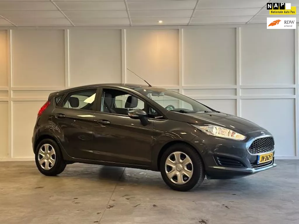 Ford Fiesta 1.0 / Navi / Cruise / Airco / 2016 / Dealer Onderhouden