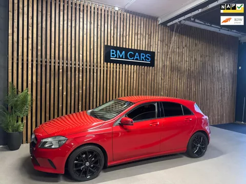 Mercedes-Benz A-klasse 160 Groot Navigatie,Cruise Control,Diamond Grill