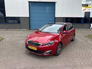 Peugeot 308 SW 1.2 e-THP * Panoramadak * Stoelverwarming * Navigatie * Lederen bekleding *