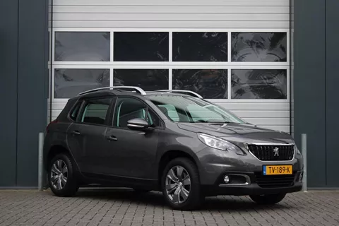 Peugeot 2008 1.2 PureTech Blue Lion Automaat Airco/Cruise/Panodak/Navi/Bluetooth/PDC/LED/Apple/Android/16"LM/33.772km/APK:11-2026