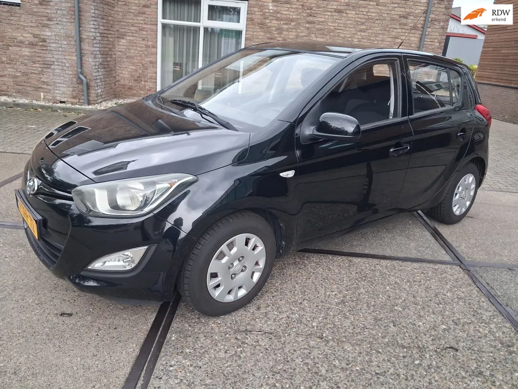 Hyundai I20 1.2i i-Motion ((( nieuwe apk )))