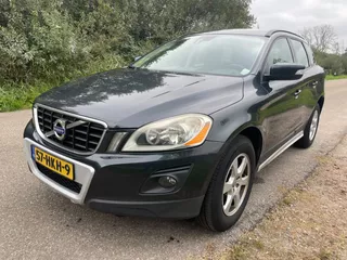 Volvo XC60 2.4D AWD Kinetic