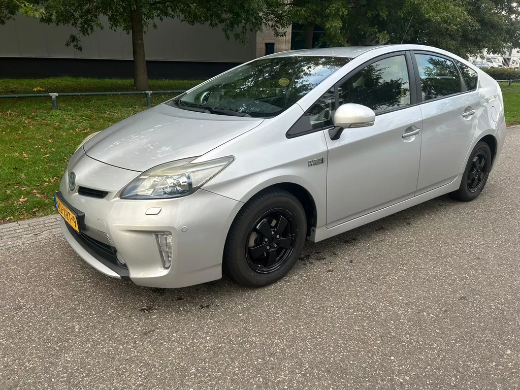 Toyota Prius 1.8 Plug-in Executive Business
