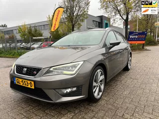 Seat Leon ST 1.4 EcoTSI FR Connect - Panorama - Camera