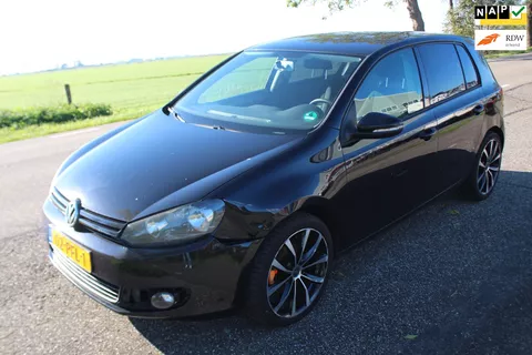 Volkswagen Golf 1.2 TSI // 5-drs / klima / navi / lmv //
