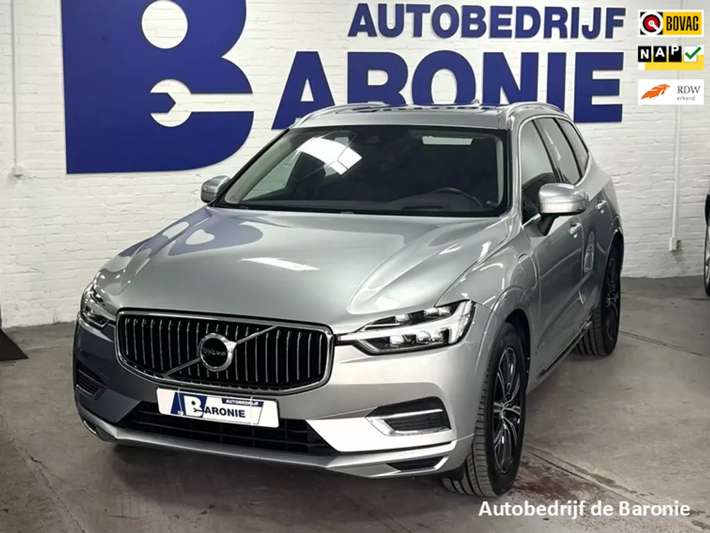 Volvo XC60 2.0 T8 Twin Engine AWD Inscription, luchtvering