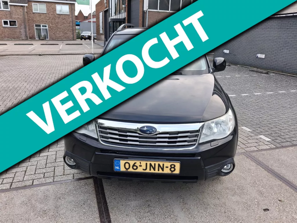 Subaru Forester 2.0 Luxury