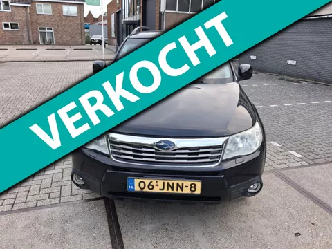 Subaru Forester 2.0 Luxury