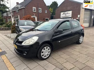 Renault Clio 1.2-16V Special Line | Nieuwe APK 06-12-2027