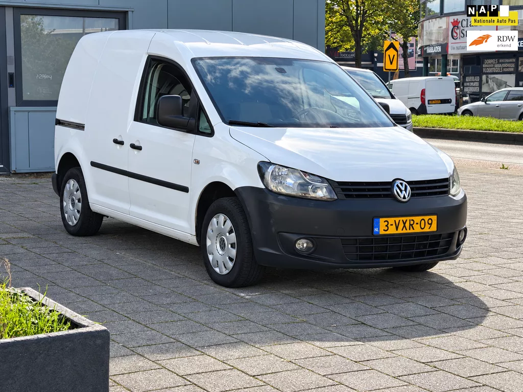 Volkswagen Caddy 1.6 TDI,AUTOMAAT,cruis Controle, navigatie, km nap