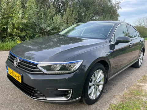 Volkswagen Passat 1.4 TSI GTE Connected Series