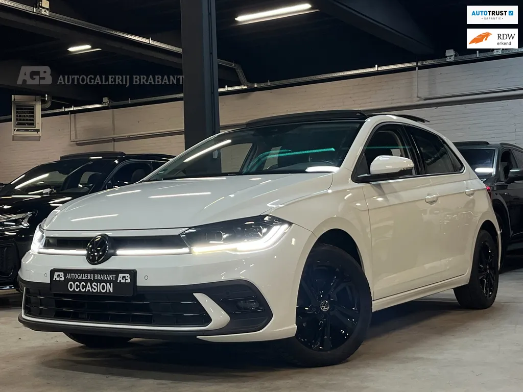 Volkswagen Polo 1.0 TSI Life Business Pano/IQLights/Carplay