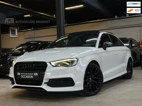 Audi A3 Limousine 1.4 TFSI S Line Pano/Automaat/Parkeersensoren