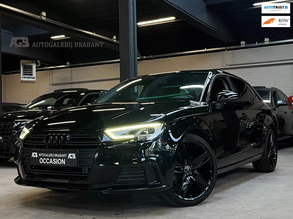 Audi A3 Sportback 35 TFSI Sport Camera/CarPlay/Virtual/Automaat