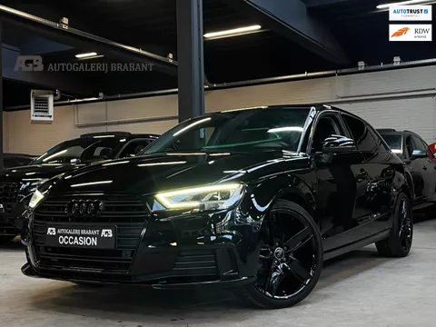 Audi A3 Sportback 35 TFSI Sport Camera/CarPlay/Virtual/Automaat