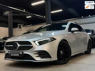Mercedes-Benz A-klasse 200 Launch Edition AMG Line #Pano/Sfeerverlichting/CarPlay/Camera