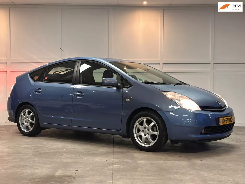 Toyota Prius 1.5 VVT-i Business Edition