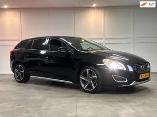 Volvo V60 1.6 T3 R-Design