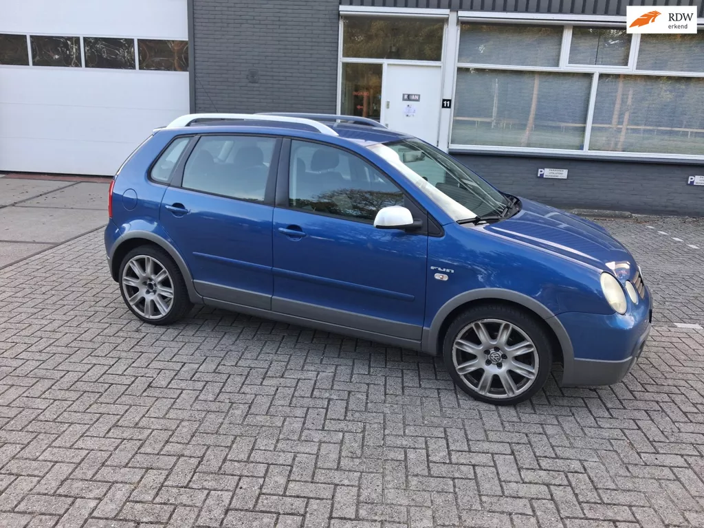Volkswagen Polo 1.4-16V FUN ((( mooi nette auto )))