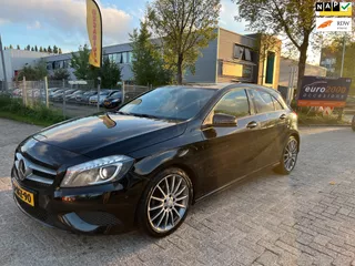 Mercedes-Benz A-klasse 180 - LED XENON - NETJES - NAP !