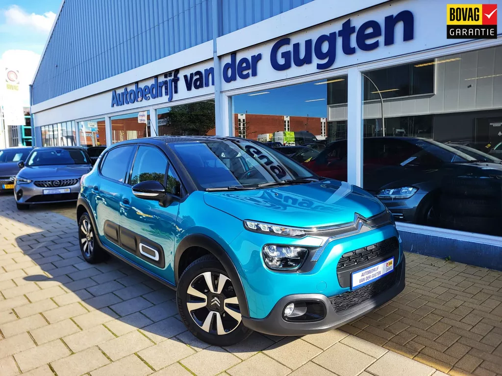 Citroen C3 1.2 PureTech Shine / Stoelverwarming / Carplay & Android / Park. Sensoren /