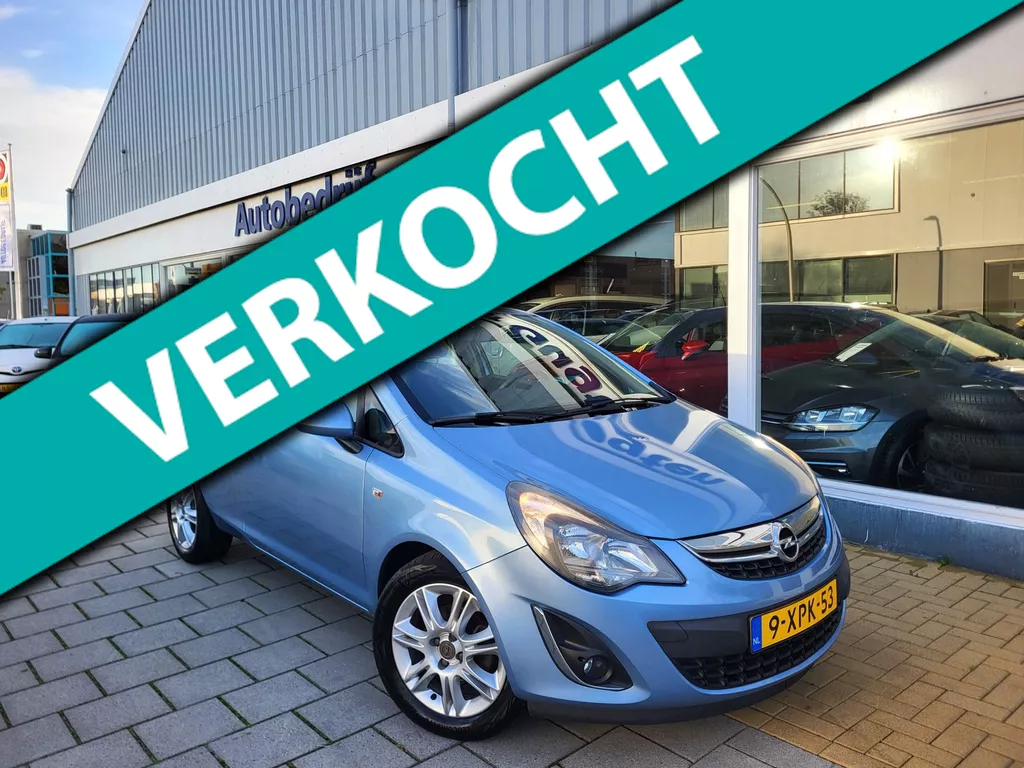 Opel Corsa 1.4-16V BlitZ / Airco / Stoel -en Stuurverwarming / Park. sensoren /