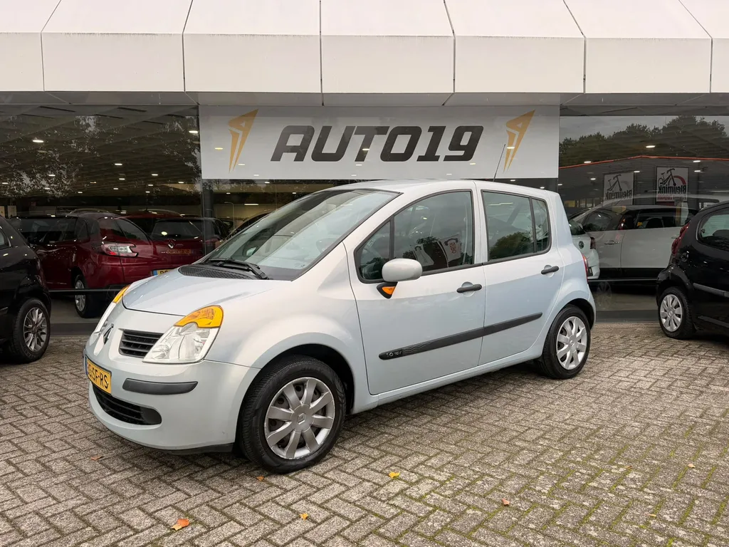 Renault Modus 1.6-16V Authentique Luxe
