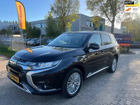 Mitsubishi Outlander 2.4 PHEV Pure+ - 1E EIGENAAR - LUXE !