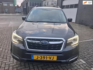 Subaru Forester 2.0 Premium ((( panoramadal/ automaat)))