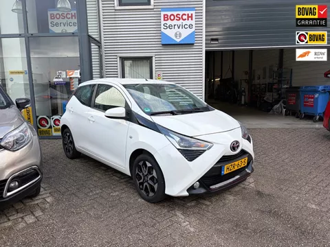 Toyota Aygo 1.0 VVT-i x-joy