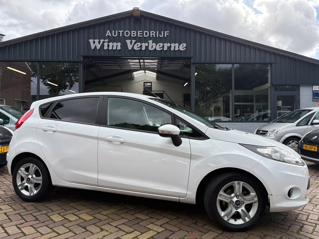 Ford Fiesta 1.25 Trend Airco Nieuwe APK keuring