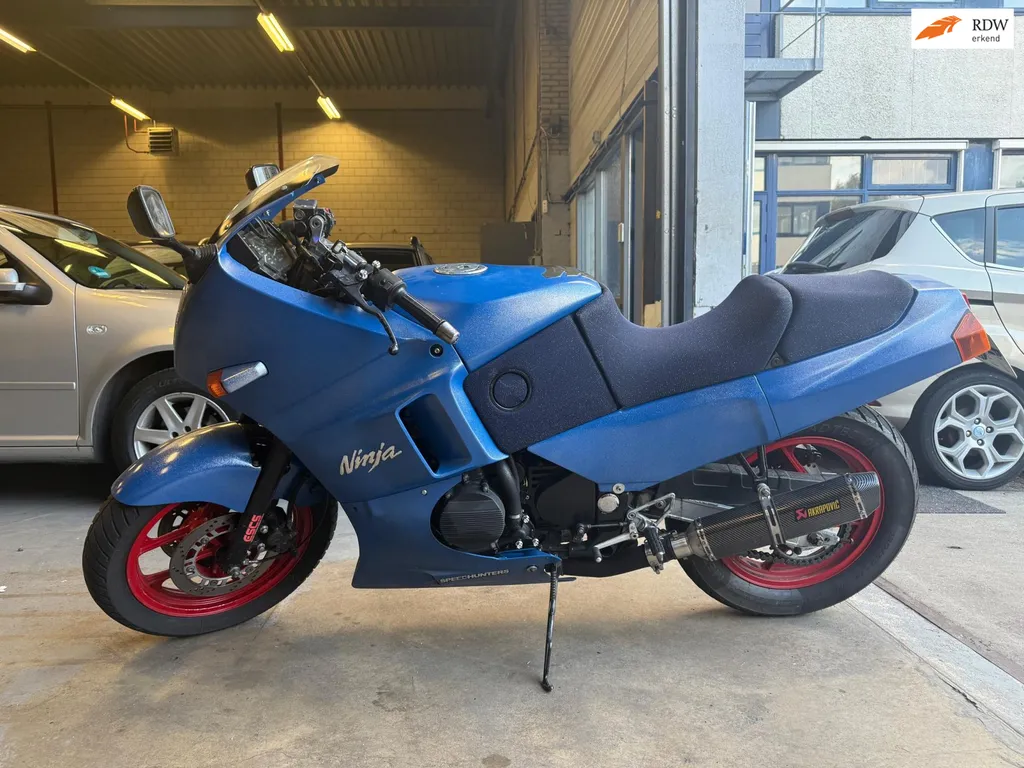 Kawasaki Sport GPX 600 R (( snelle jelle )))