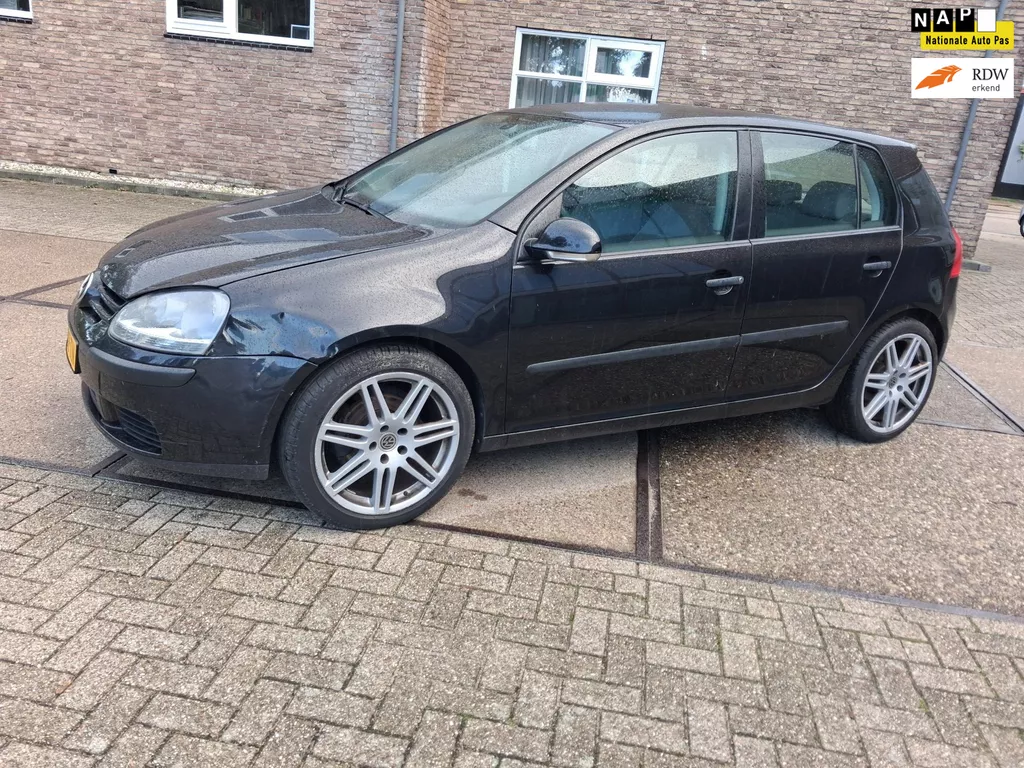 Volkswagen Golf 1.4 FSI Comfortline ((( nieuwe apk )))