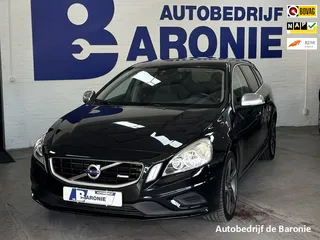 Volvo V60 1.6 T3 R-Design