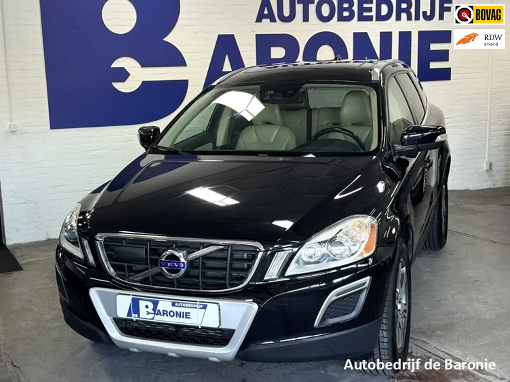 Volvo XC60 2.0 T5 Summum, adaptive cruise, bliss