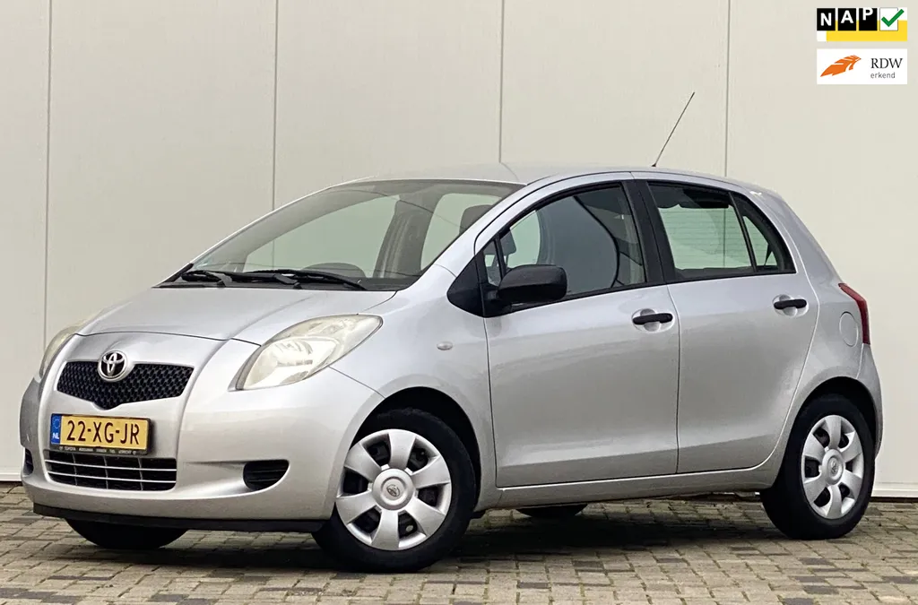 Toyota Yaris 1.0 VVTi Spirit 5 DEURS IN PERFECT STAAT