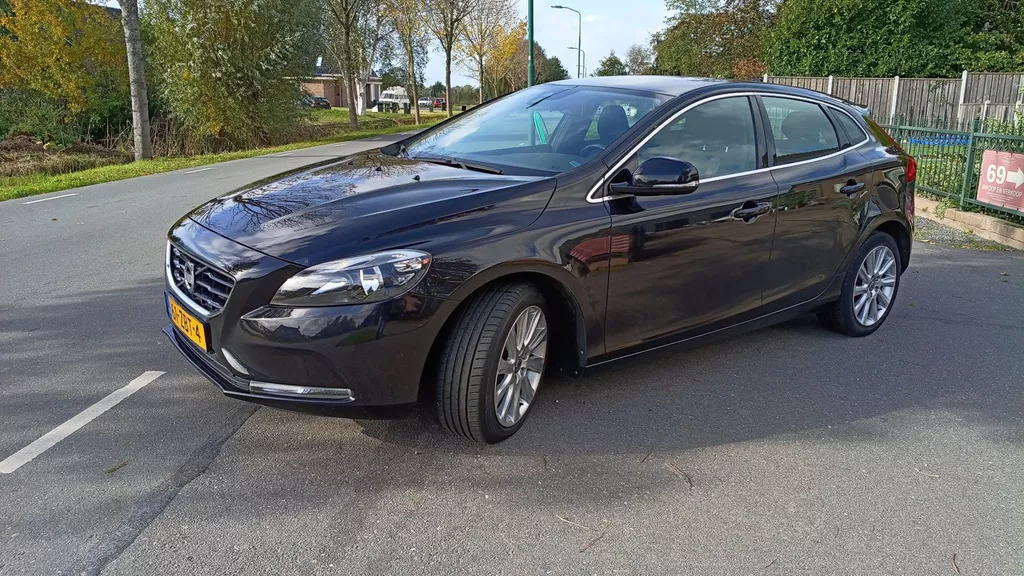 Volvo V40 1.6 T4 Momentum