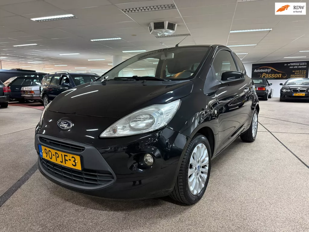 Ford Ka 1.2 Titanium X start/stop nieuwe apk! Airco
